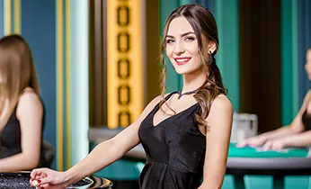 Hình ảnh đội ngũ hỗ trợ khách hàng chuyên nghiệp của alo8 link vào sẵn sàng giải đáp mọi thắc mắc